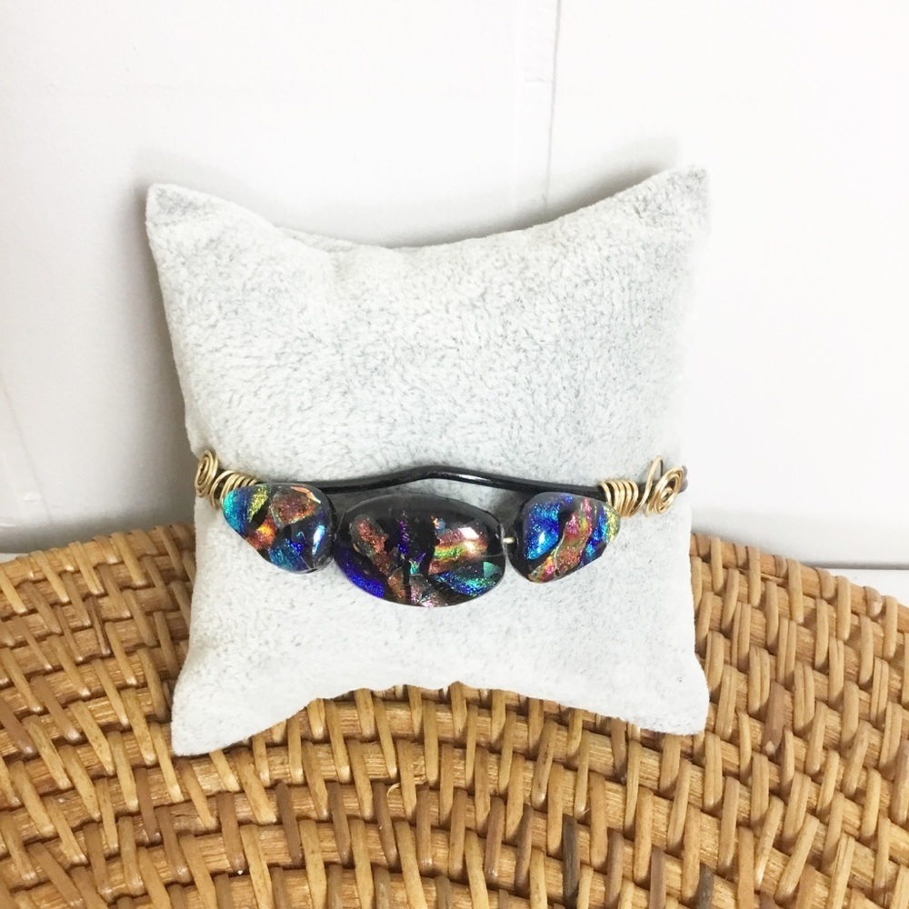 Vintage Black Iridescent Ajustable Bracelet